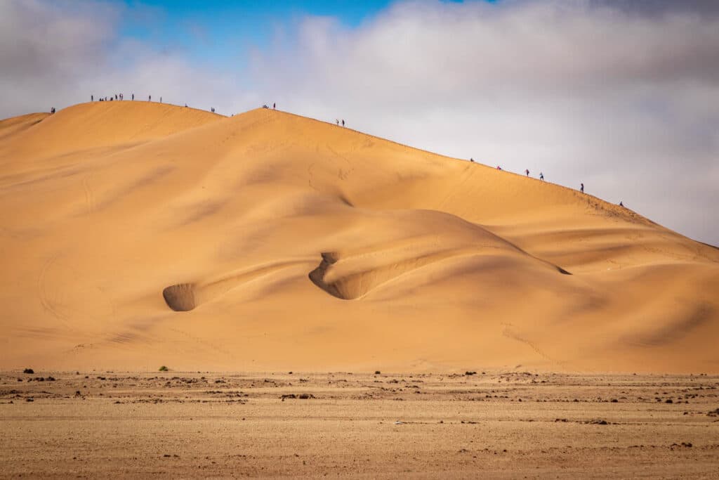 město duchů Křováci zažijete v Namibii