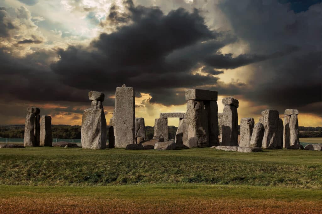 Legenda a stavba Stonehenge
