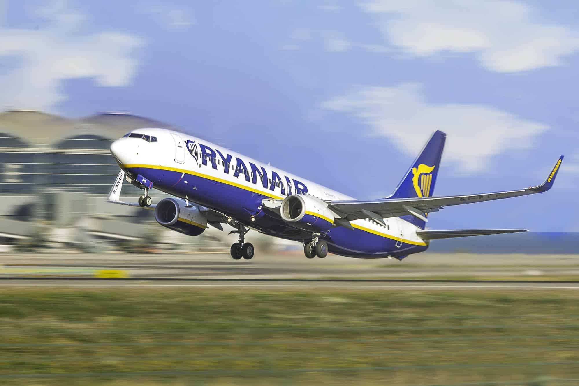 Ryanair bude od listopadu přijímat pouze digitální palubní lístky