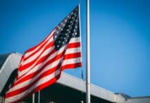 USA brzy mohou chtít po turistech zveřejnění historie na sociálních sítích USA brzy mohou chtít po turistech zveřejnění historie na sociálních sítích